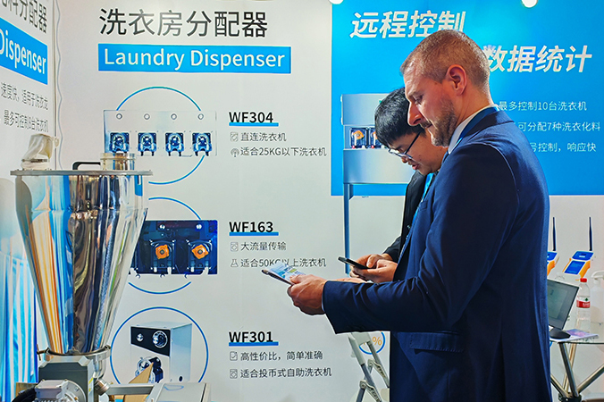 新品首發(fā) | 莫研機(jī)電粉體化料分配器 驚艷亮相 2025 中國(guó)洗滌展！